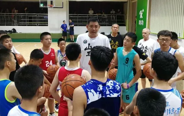 为什么篮球技术训练对球员发展如此重要_0